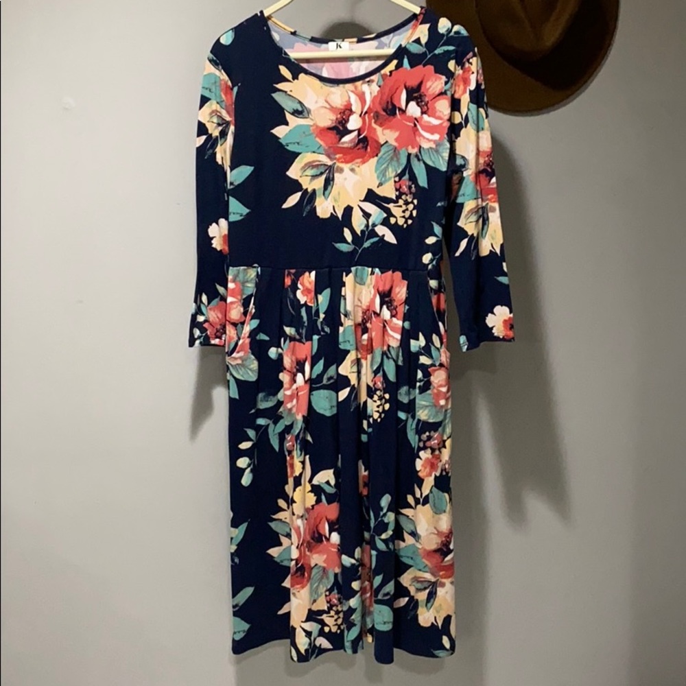 Long Sleeve Dress with Pockets